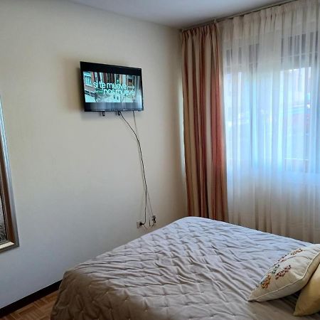 Apartamento Araceli Proximo A Clinica Oftalmologica Fdez Vega Apartment Овиедо Екстериор снимка