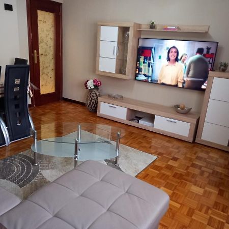 Apartamento Araceli Proximo A Clinica Oftalmologica Fdez Vega Apartment Овиедо Екстериор снимка